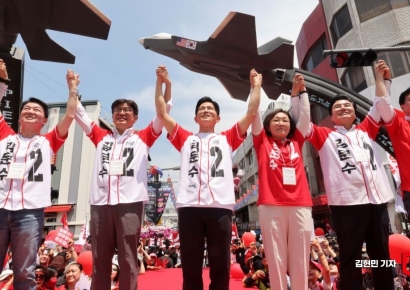 [포토] 김문수, 평택 미군기지 앞 유세