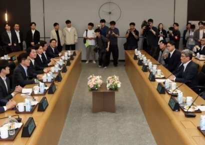 [포토] 삼성전자 사장단과 간담회하는 김문수 후보