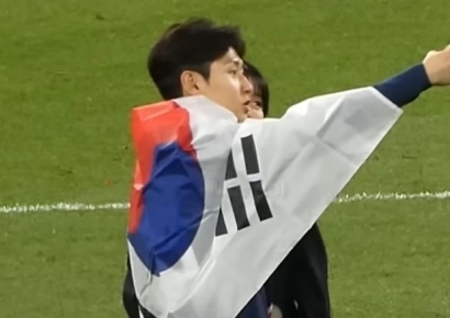 이강인, '열애설' 두산가 5세와 공식석상서 잇달아 포착