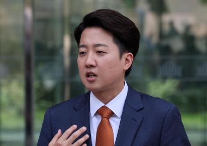 [포토] 이준석 “단일화 없다…이재명 이길 후보는 나”