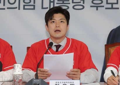 김용태 "尹 국힘 근처 얼씬도 말길…탈당했지만 사실상 출당“