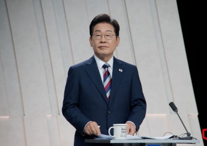 이재명 "가장 후회되는 일, 가족들과 싸운 것…많은 사람들 상처받아"