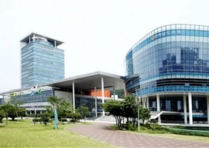 전남도의회 3당, 분노 폭발…"이낙연, 전남 정신 팔아넘긴 배신자"