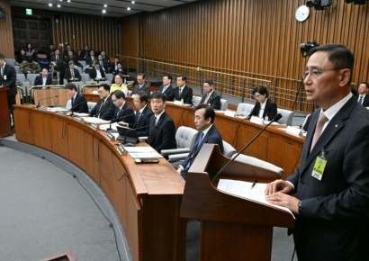 홈플러스, 신영증권 금정호 대표 고소…"전단채 허위 발언"