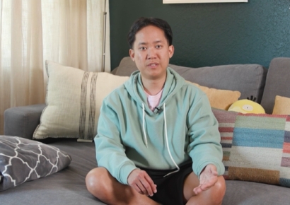 "카드 30장 돌려써서 33개국 공짜 해외여행"…'포인트 적립 귀재' 美30대  