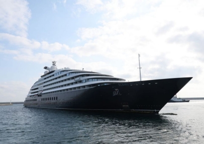 초호화 6성급 크루즈 ‘씨닉 이클립스Ⅱ’, 포항 영일만항 입항