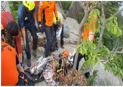 북한산 인수봉서 암벽 등반하던 30대 추락사
