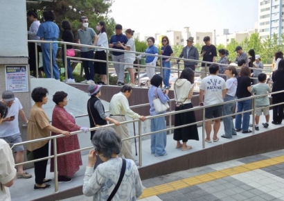 '사전투표 포함' 오후 1시 투표율 62.1%…전남 74.1% 최고