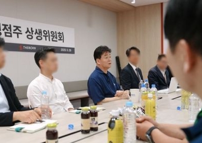 백종원 100% 사재출연 '가맹점주 상생위원회' 만든다