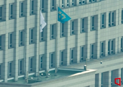 [포토] 다시 게양된 대통령실 봉황기