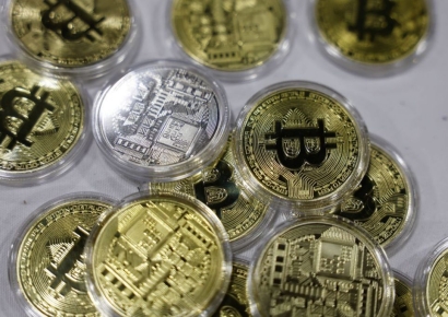 트럼프 트루스소셜, 비트코인 ETF 출시 신청 