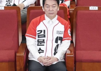 하나둘 빠지더니…안철수 빼고 다 철수