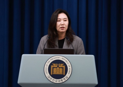 '첫 국무회의' 李대통령 "'해수부' 빠른 부산 이전 진행 지시"