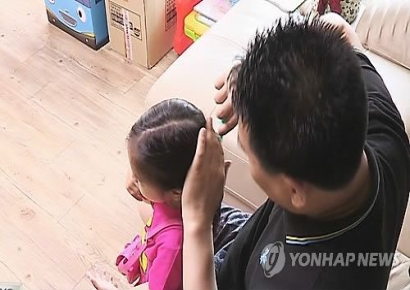 "저도 '아빠 육아휴직' 쓸게요"…이곳저곳서 신청, 어떤 회산지 봤더니