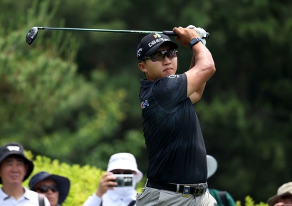 '스크린 골프의 제왕' 김홍택, 또 필드 접수