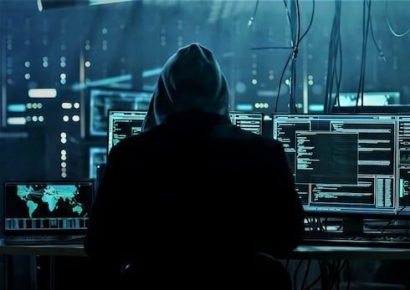 "男 출처 추적"…해킹 피해 남녀 대응차, 여성은?