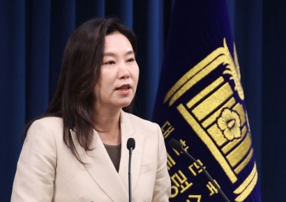 [속보] 李대통령 "속도감 있게 추경편성 해달라"