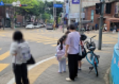 무단외출 반복한 조두순, 잠시 떠났지만…동네엔 공포 머물렀다