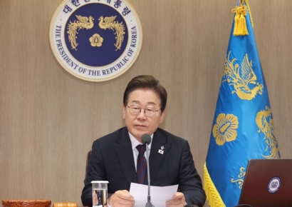 李대통령, 13일 대통령실서 재계 총수 만난다…'경제활성화' 모색할 듯