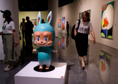 "몇 배가 오른 거야" 인형 하나가 2억 넘겼다…전 세계 홀린 '라부부'