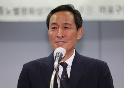 李대통령 "남북 적대행위 중단, 대화채널부터 복구해야"