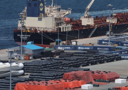 美·英 쿼터도입 합의…철강업계 "쿼터가 낫다"vs"조건이 중요"