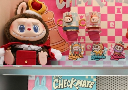 "되팔면 수십 배" 쟁여놨는데 하루만에 '반토막'…中 '라부부' 무슨일?