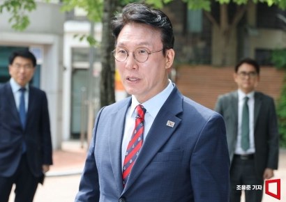 [포토] 취재진 질문에 답하는 김민석 후보자 