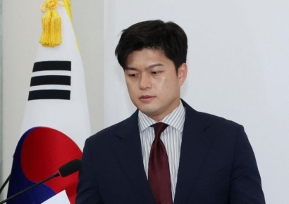 [포토] 현안 입장발표 나선 김용태 비대위원장