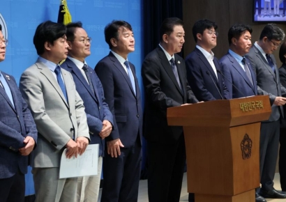 김병기 "상법개정안 제일 먼저 처리"…野 법사위원장 요구는 거절