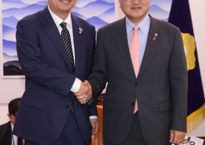 與김병기, 우원식 만나 예결위·법사위장 선임 위한 본회의 개최 요청