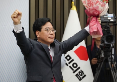 국민의힘 새 원내대표에 송언석…"미래·국민만 보고 가겠다"(상보)