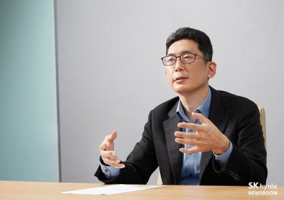 "AI가 수율을 바꿨다…하이닉스가 보여준 제조업의 미래"[AI 자율제조, 미래를 열다]