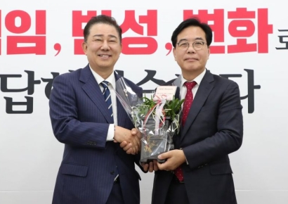 김병기, 국힘 김용태·송언석 예방…"與, 협치할 준비 돼있다"