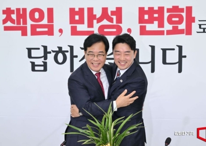 [포토] 강훈식 비서실장, 野원내대표 예방