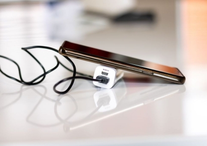 "보조배터리 챙겨야겠네"…해외서 공짜라고 폰 충전했다간