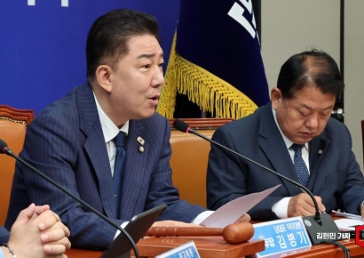 [포토] 김병기 "김건희 비호한 尹정권 정치검찰, 특검의 수사 받아야"