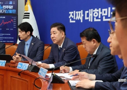 [포토] 김병기 “윤석열·김용현 재구속해야 진짜 정의 구현”