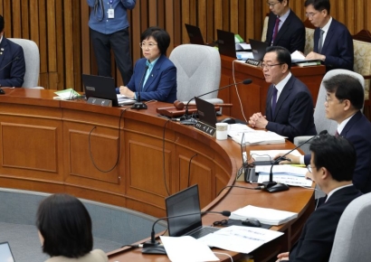 공격과 수비가 바뀐 인사청문회…청문제도 강화론 계속 힘실릴까