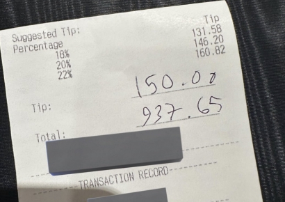 "130만원 조식 가격에 커피 뿜을 뻔"…디즈니랜드 놀러간 美 가족 화들짝