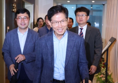 김문수, 李정부 작심 비판…당권 도전설엔 "생각한 바 없어" 