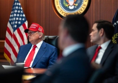 트럼프 군사행동 의회 패싱에…공화당도 "위헌적" 비판