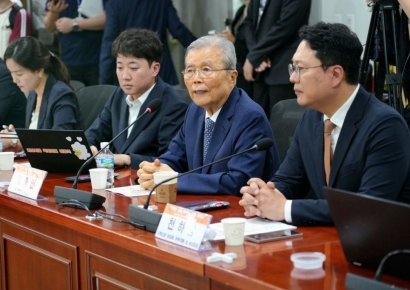 김종인 "이준석 비호감도 굉장히 높아…개혁신당 심각하게 생각해야"