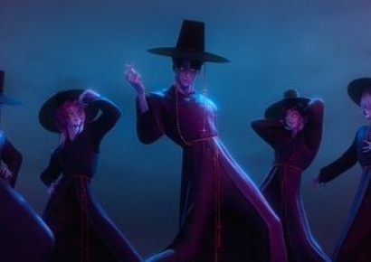 검은 도포에 갓 쓰고 칼군무…K팝 '저승돌'에 전세계 열광