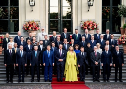 트럼프, 나토 환영만찬 참석…25일 'GDP 5％ 국방비' 합의