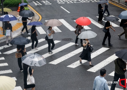 [날씨]"출근길 우산 챙기세요" 오전까지 전국 비
