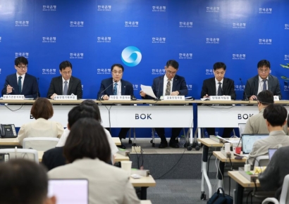 [일문일답]한은 "자영업자 채무조정, 금융안정에도 긍정적"