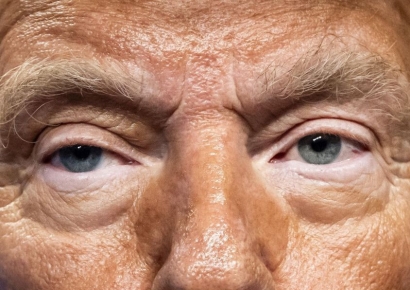 트럼프 "파월은 끔찍, 후임 3~4명으로 압축"…파월은 금리인하 '신중론' 고수(종합)