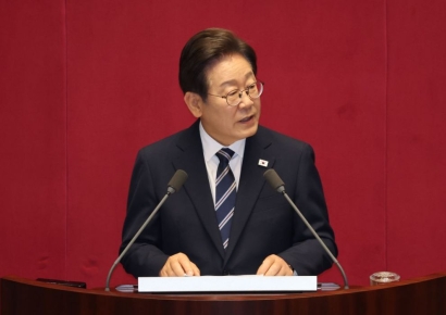 李대통령 첫 국회 시정연설 "경제는 타이밍, 신속한 추경 편성"