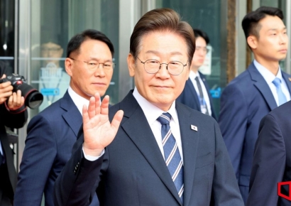 대통령 재판중지법 다시 내놓은 與…판사들 부글부글